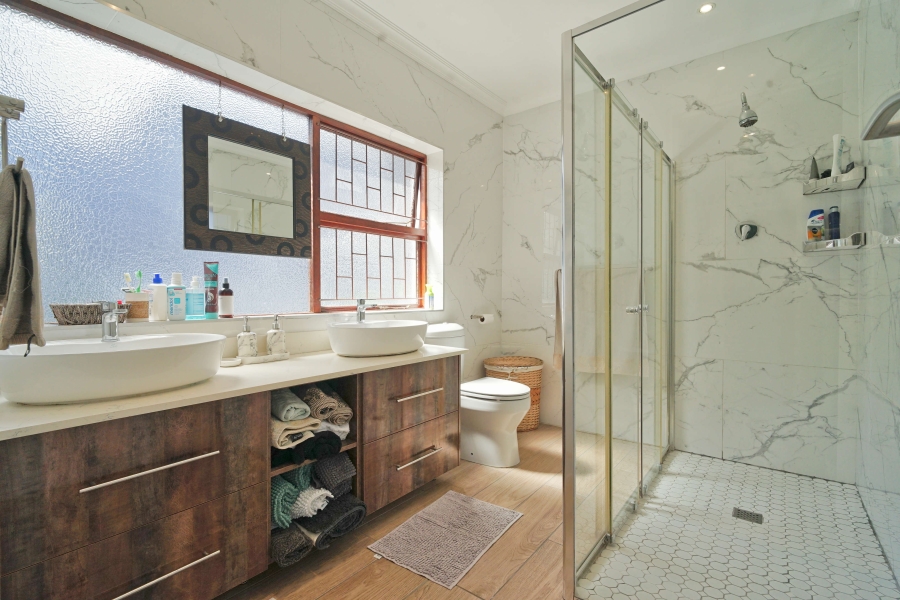 3 Bedroom Property for Sale in Beacon Bay Eastern Cape